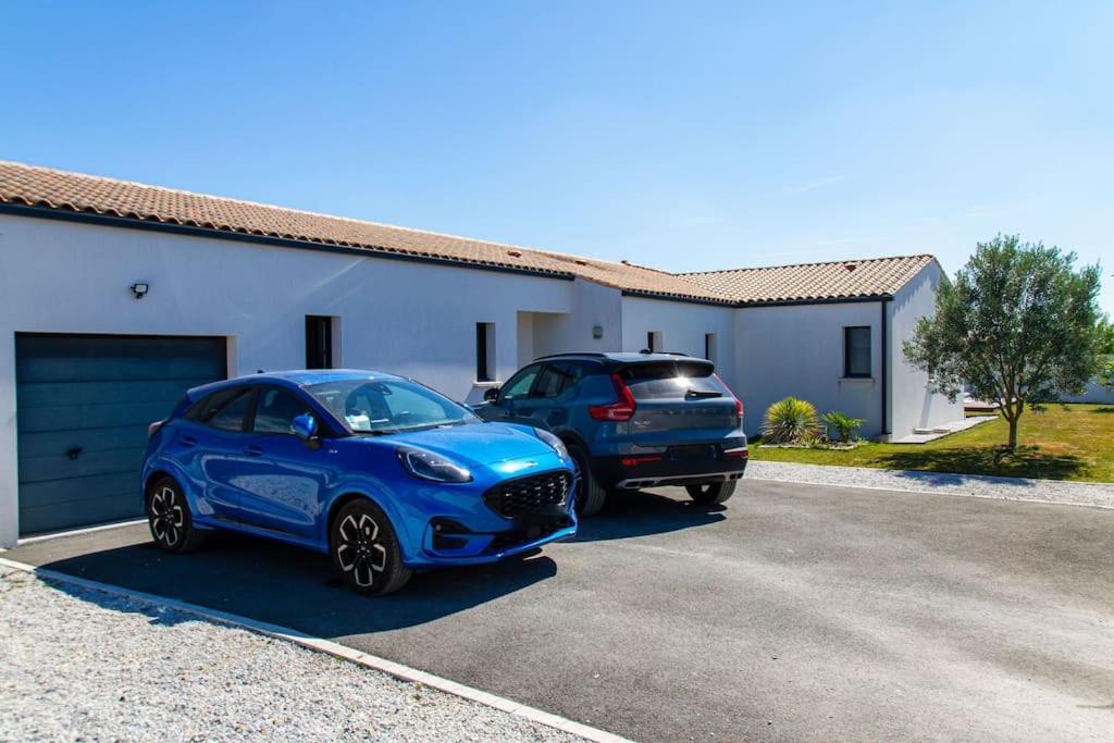 VILLA avec PISCINE chauffée trois chambres Saint-Sulpice-de-Royan Esterno foto